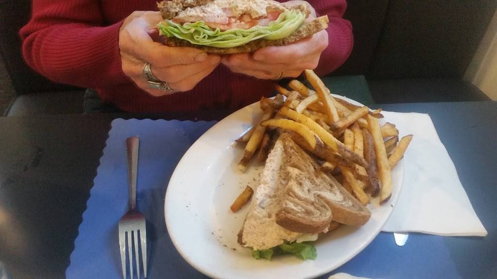 theos on elm | meal takeaway | 102 Elm St, Manchester, NH 03101, USA | 6036694678 OR +1 603-669-4678