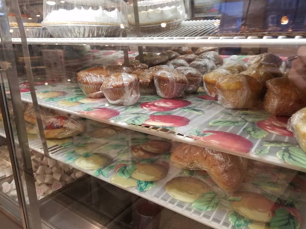 Three Brothers Diner | meal takeaway | 1038 Dixwell Ave, Hamden, CT 06514, USA | 2037779420 OR +1 203-777-9420