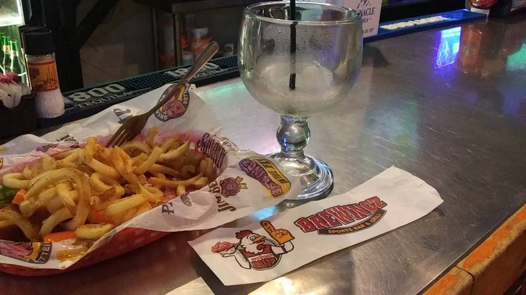 Brewingz | restaurant | 5598B North Fwy, Houston, TX 77076, USA | 7136959464 OR +1 713-695-9464