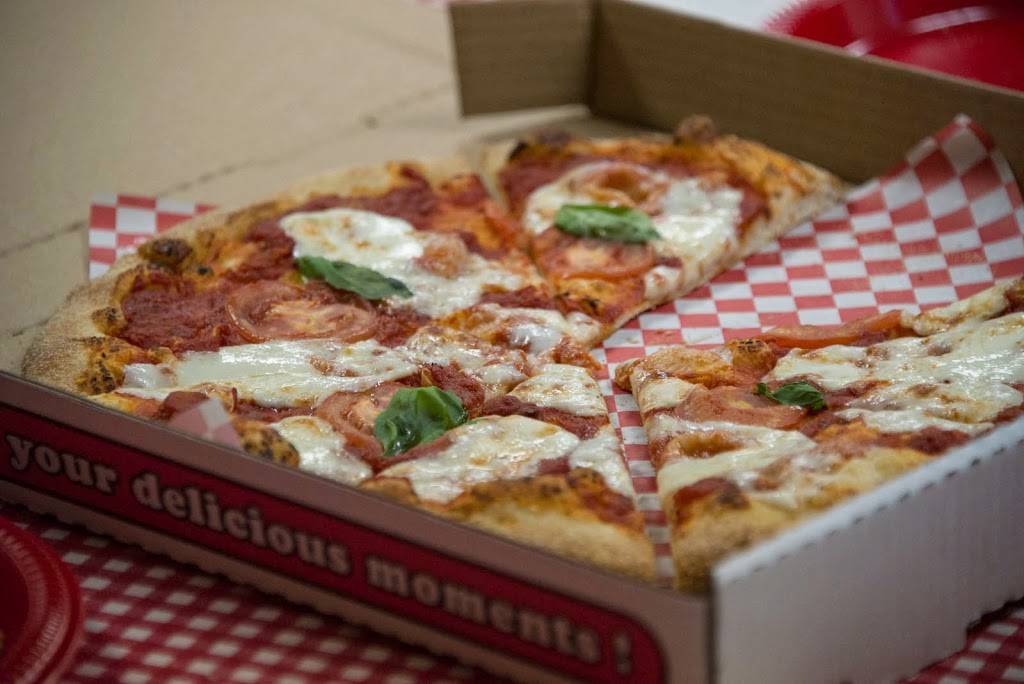 Coloradough Pizza | meal delivery | 17860 Cottonwood Dr, Parker, CO 80134, USA | 3033863333 OR +1 303-386-3333