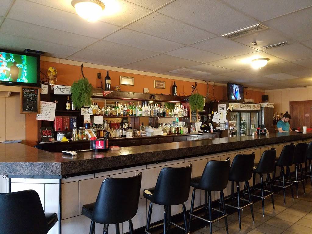 Rozarios Pizza & Pasta | restaurant | 42 N 1st St, Black River Falls, WI 54615, USA | 7152840006 OR +1 715-284-0006