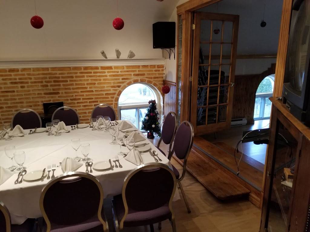 Restaurant Le Parvis Du Vieux | restaurant | 1295 Rue Girouard O, Saint-Hyacinthe, QC J2S 2Z2, Canada | 4507740007 OR +1 450-774-0007