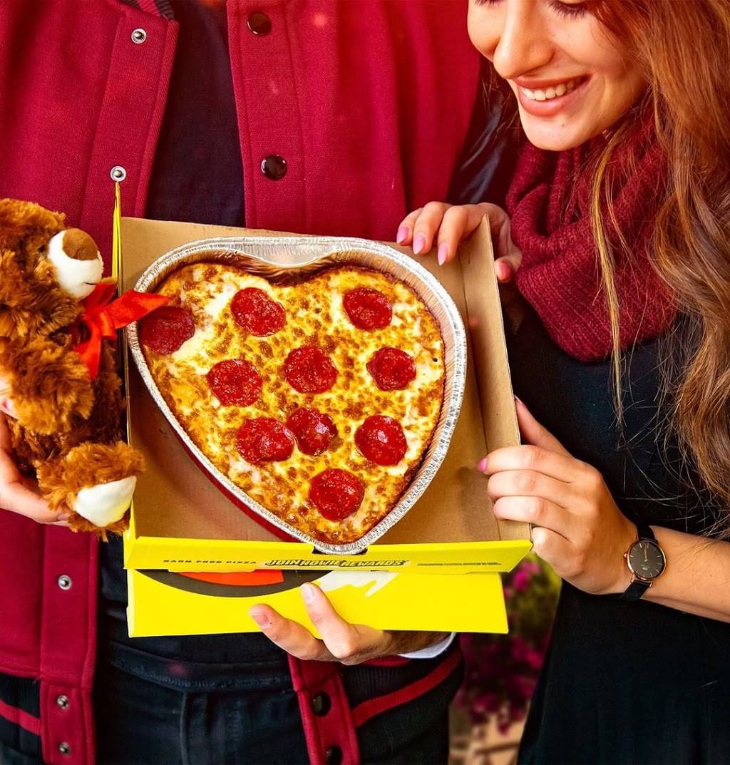 Hungry Howies Pizza | meal delivery | 4270 River Oaks Dr, Myrtle Beach, SC 29579, USA | 8438060008 OR +1 843-806-0008