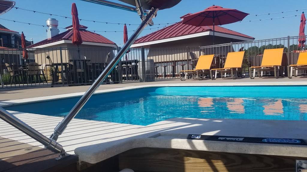 Bennetts Creek Marina | restaurant | 3301 Ferry Rd, Suffolk, VA 23435, USA | 7579771086 OR +1 757-977-1086