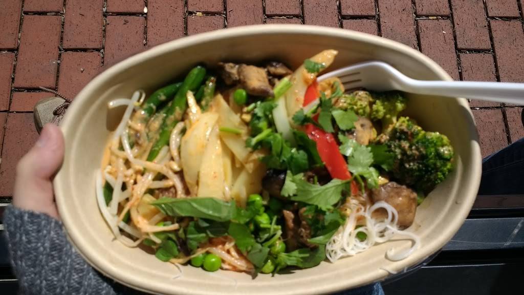 Khao Gaeng, Build-your-own Thai Bowl | restaurant | 208 W Genesee St, Syracuse, NY 13202, USA | 3154248424 OR +1 315-424-8424