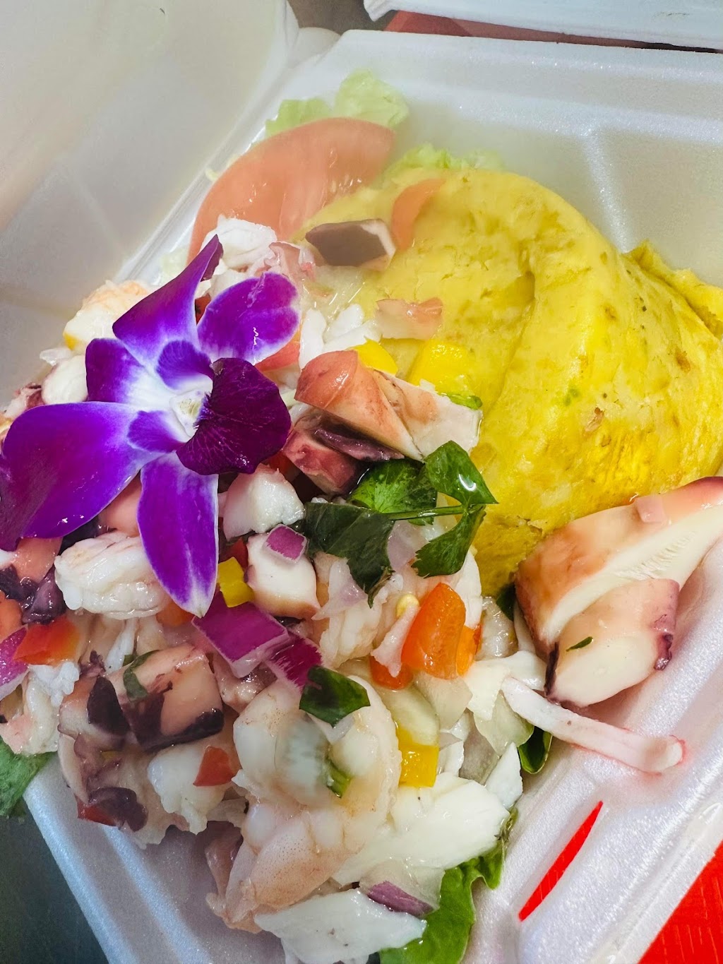 Chino Criollo | restaurant | 98 Kenmore St, Harrisonburg, VA 22801, USA | 5402144158 OR +1 540-214-4158