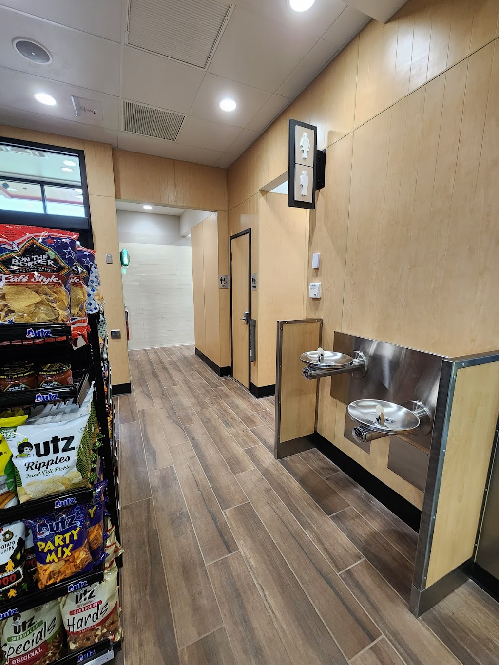 Sheetz | cafe | 800 Delaware Ave, Marysville, OH 43040, USA | 9375539726 OR +1 937-553-9726