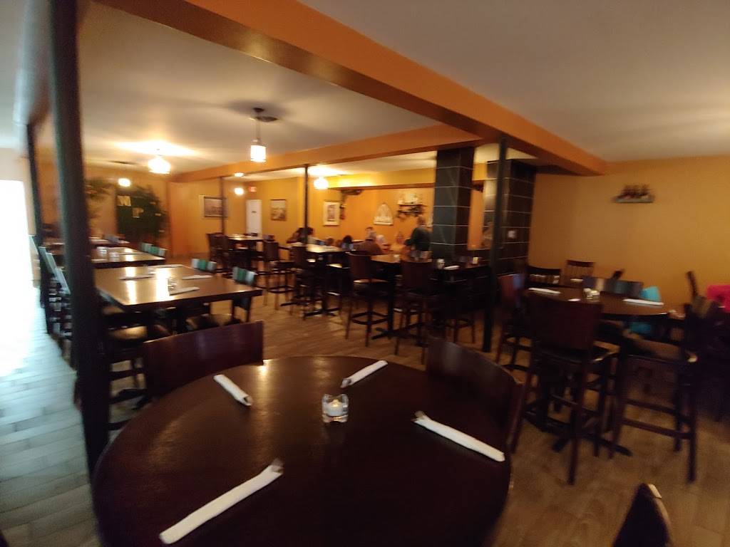 Marsel’s Italian Restaurant | restaurant | 4252 S Howell Ave, Milwaukee, WI 53207, USA | 4147630033 OR +1 414-763-0033