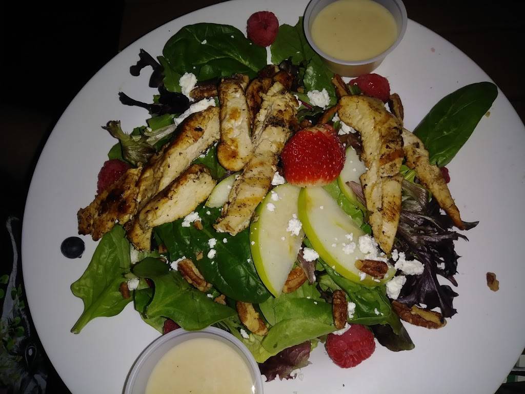 The Boathouse Tiki Bar & Grill - Fort Myers | restaurant | 17101 State Rd 31, Fort Myers, FL 33905, USA | 2393322628 OR +1 239-332-2628