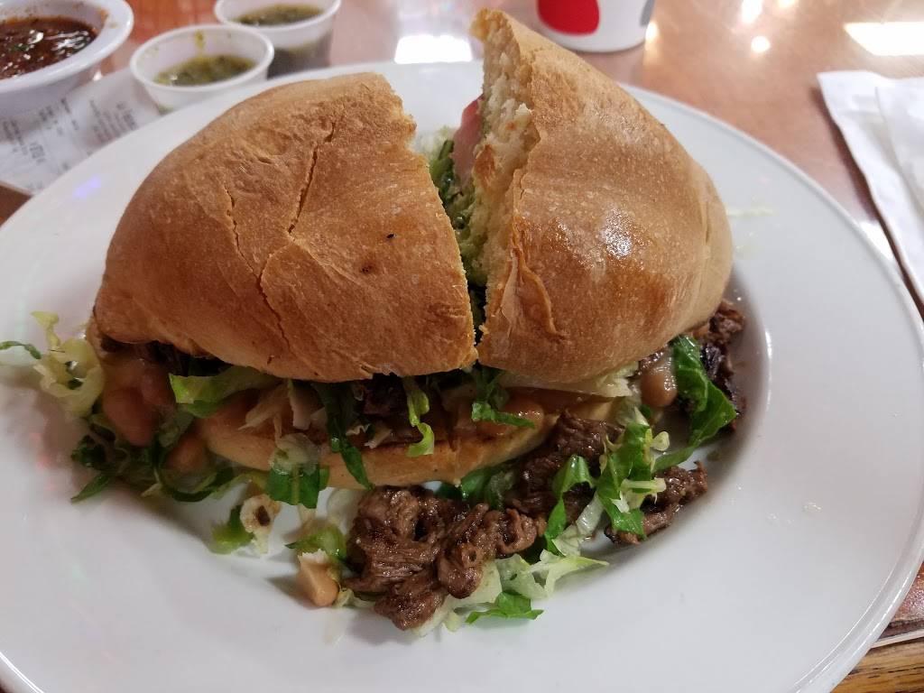 La Fiesta Mexican Grill | restaurant | 22441 Antonio Pkwy, Rancho Santa Margarita, CA 92688, USA | 9498580407 OR +1 949-858-0407