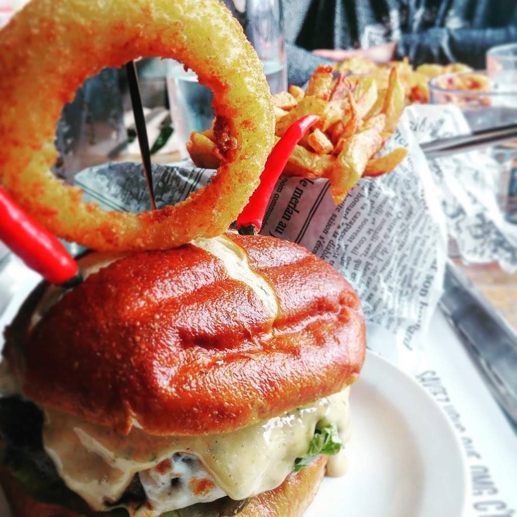 OMG Resto | restaurant | 1175 Rue King Ouest, Sherbrooke, QC J1H 1S6, Canada | 8198237001 OR +1 819-823-7001