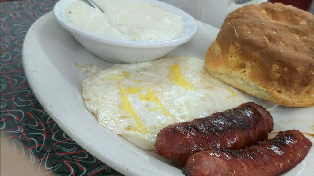 Kure Beach Diner | restaurant | 101 K Avenue, Kure Beach, NC 28449, USA | 9104588778 OR +1 910-458-8778