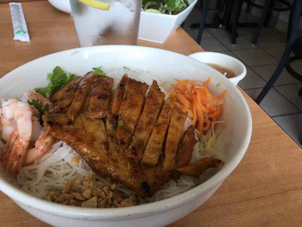 Pho Chef | restaurant | 3540 W Dublin Granville Rd, Columbus, OH 43235, USA | 6147779949 OR +1 614-777-9949