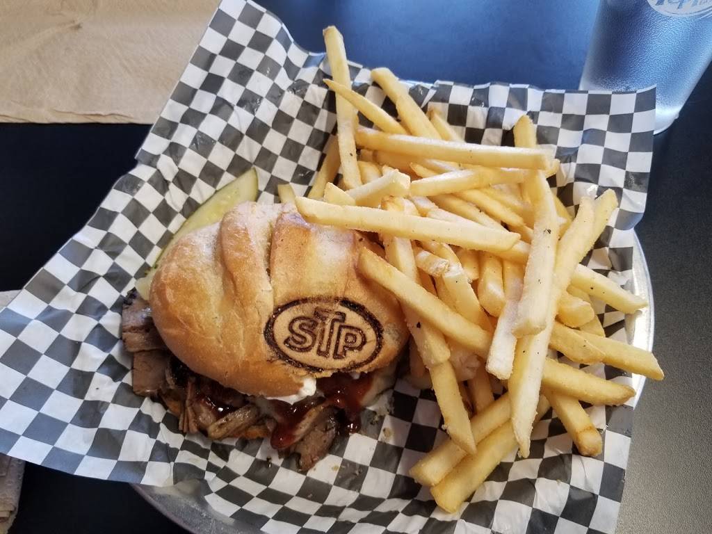 STP Bar-N-Grill | restaurant | 5487 Clairemont Mesa Blvd, San Diego, CA 92117, USA | 8584306911 OR +1 858-430-6911