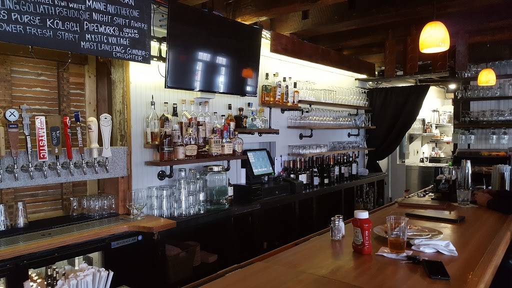 Stones Public House | restaurant | 179 Main St #1, Ashland, MA 01721, USA | 5088811778 OR +1 508-881-1778