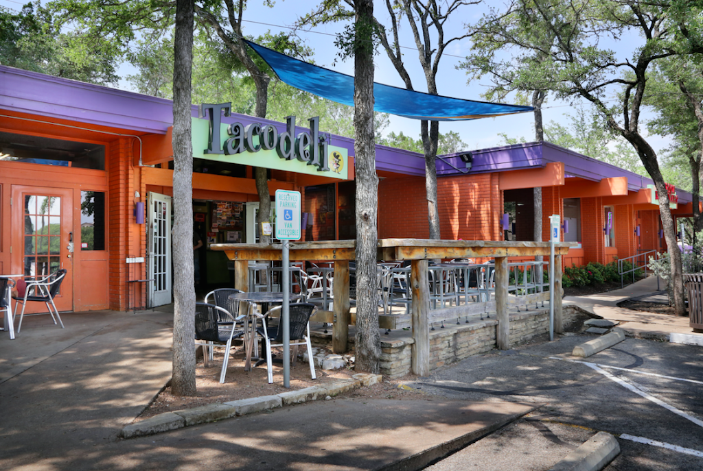 Tacodeli | restaurant | 1500 Spyglass Dr, Austin, TX 78746, USA | 5127320303 OR +1 512-732-0303