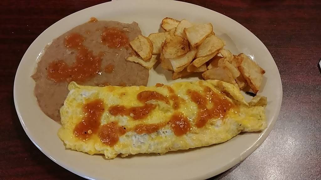 The Palms Taqueria LLC | restaurant | 924 E Kingsbury St, Seguin, TX 78155, USA | 8304014159 OR +1 830-401-4159