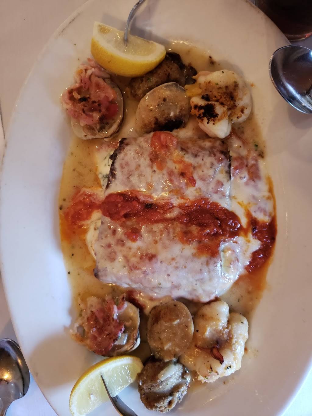 Piccolo | restaurant | 2060, 215 Wall St, Huntington, NY 11743, USA | 6314245592 OR +1 631-424-5592