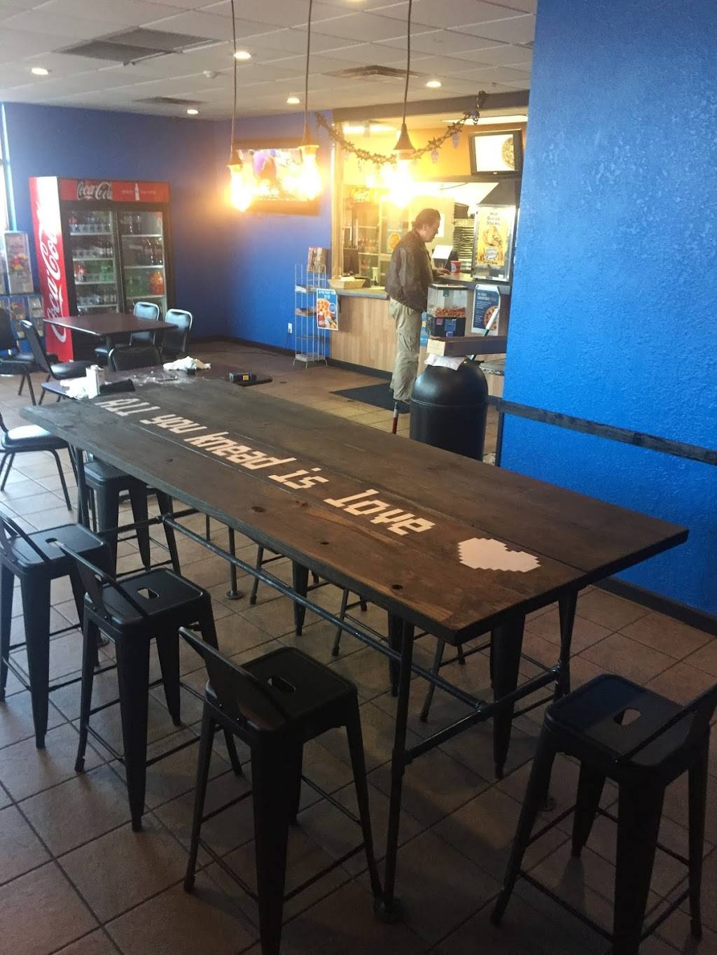 Eureka Pizza | meal delivery | 202 US-412, Siloam Springs, AR 72761, USA | 4795493333 OR +1 479-549-3333