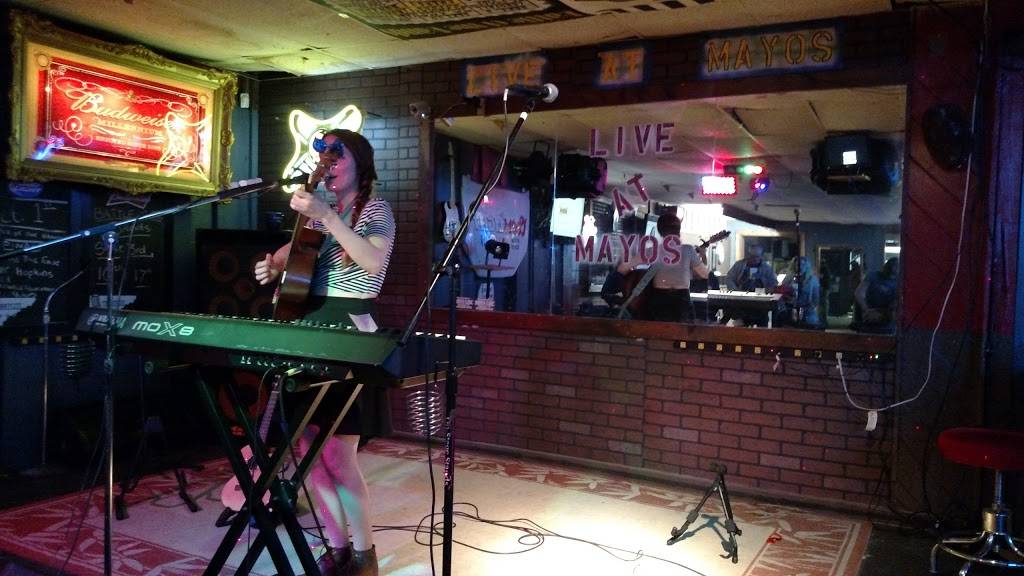 Mayos Bar and Grill | restaurant | 3820 Brainerd Rd, Chattanooga, TN 37411, USA | 4236240034 OR +1 423-624-0034