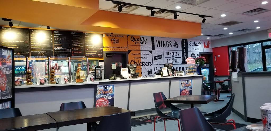 Planet Wings | restaurant | 171 W Main St, Middletown, NY 10940, USA | 8453460060 OR +1 845-346-0060