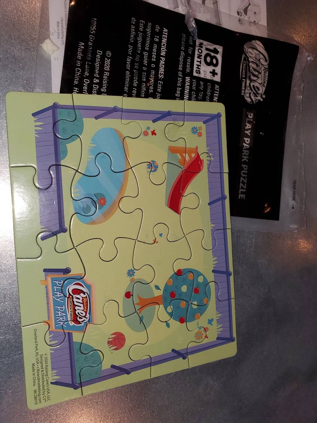 Raising Canes Chicken Fingers | meal takeaway | 4025 California Ave, Bakersfield, CA 93309, USA | 6618630135 OR +1 661-863-0135