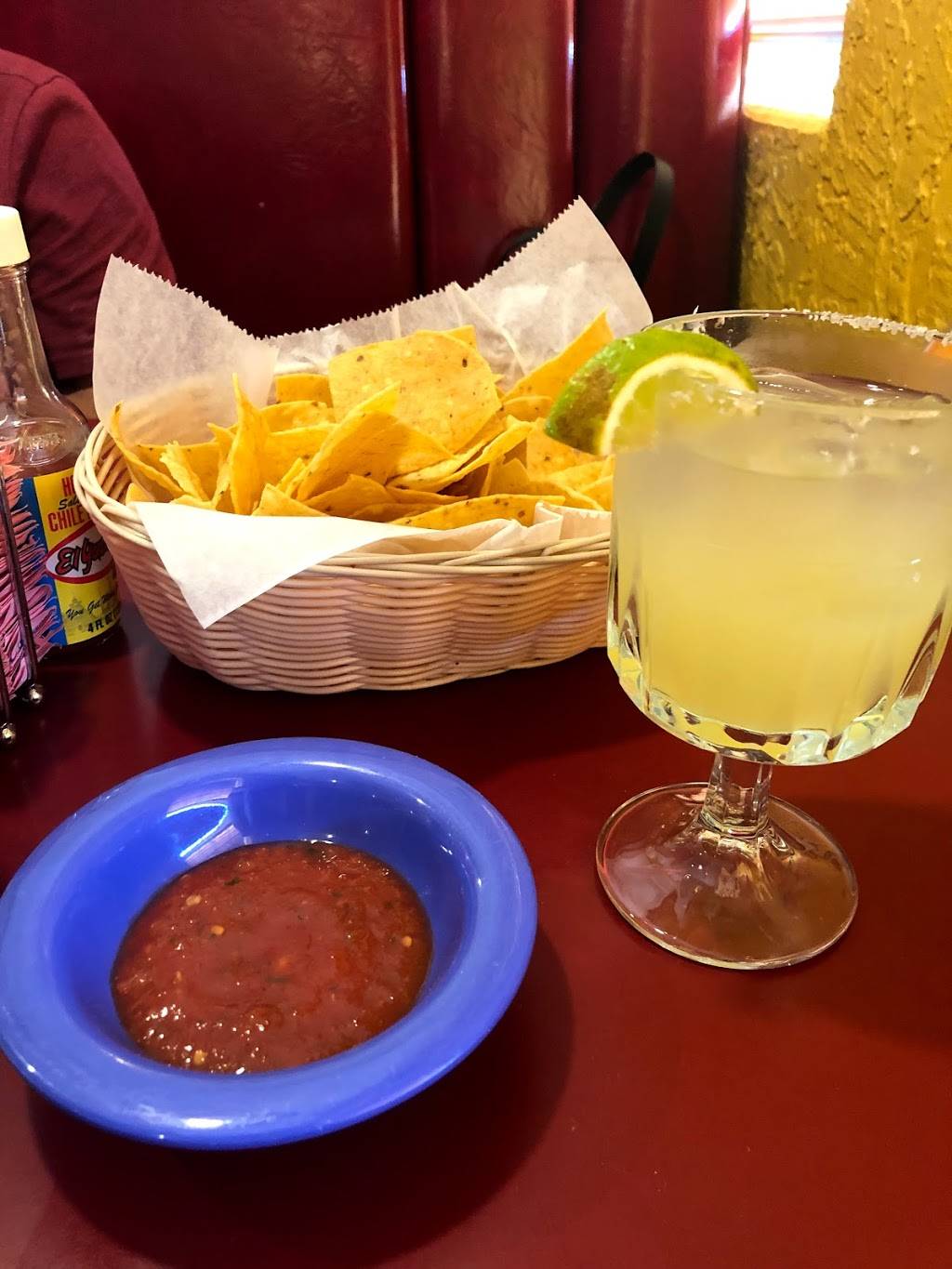 El Camino Real | restaurant | 120 Polk Ave, Warsaw, MO 65355, USA | 6604389994 OR +1 660-438-9994