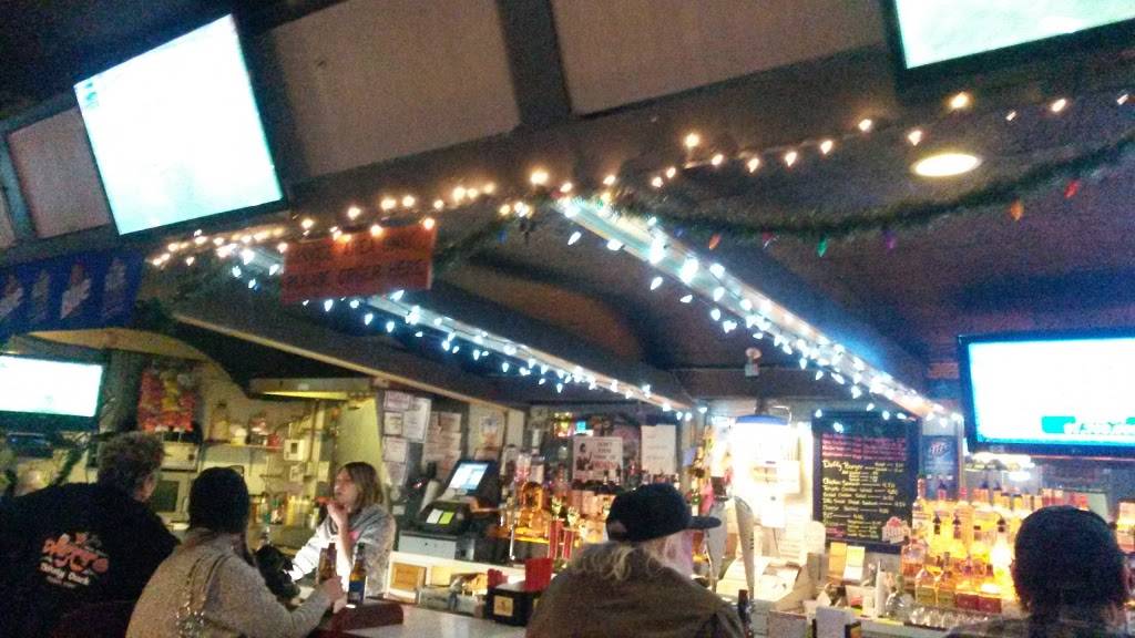 Daffys Thirsty Duck | restaurant | 5134 Lewis Ave, Toledo, OH 43612, USA | 4194762122 OR +1 419-476-2122