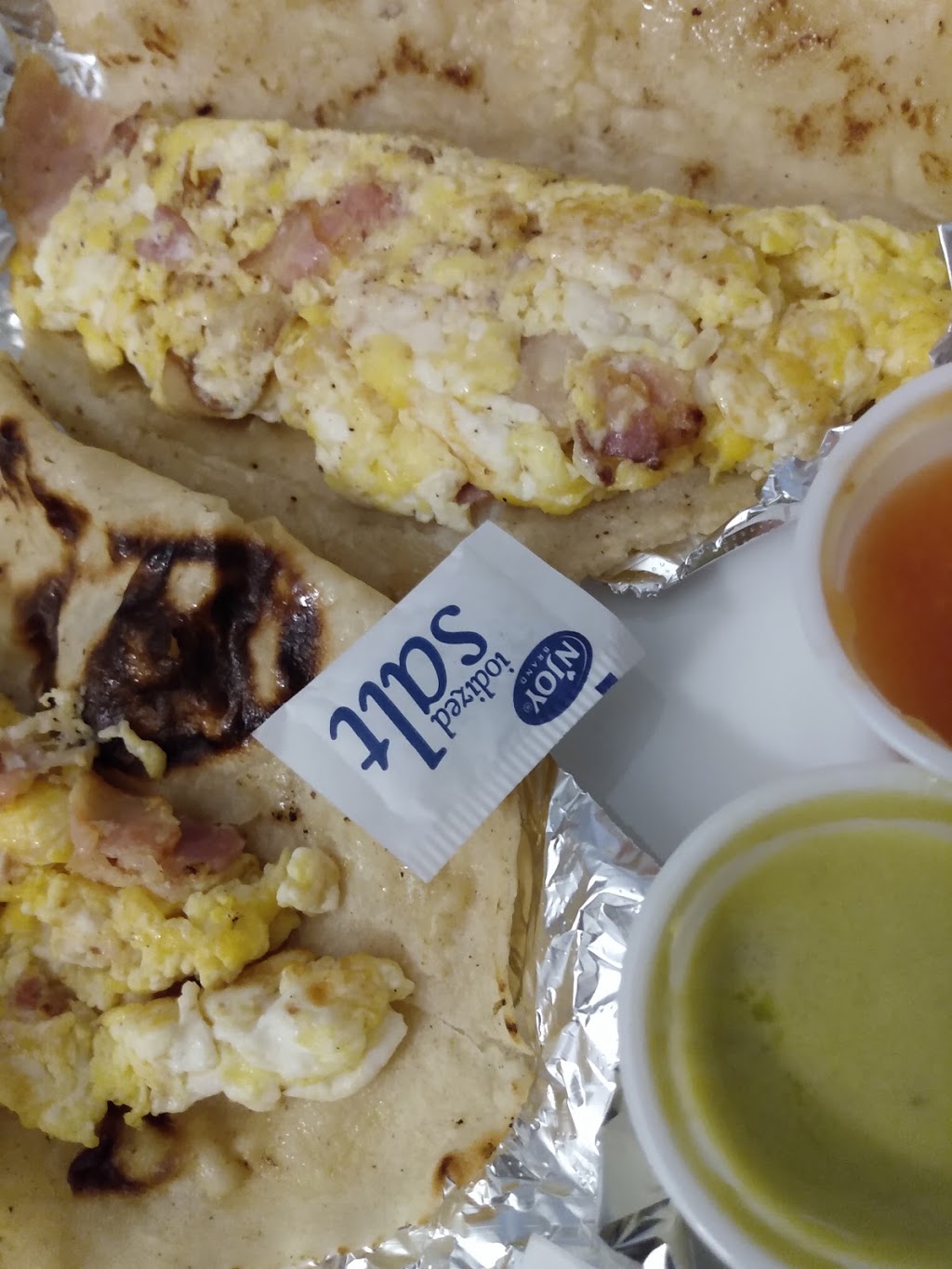 La Centroamericana Restaurant | restaurant | 1222 NW 24th St, San Antonio, TX 78207, USA | 2102579798 OR +1 210-257-9798