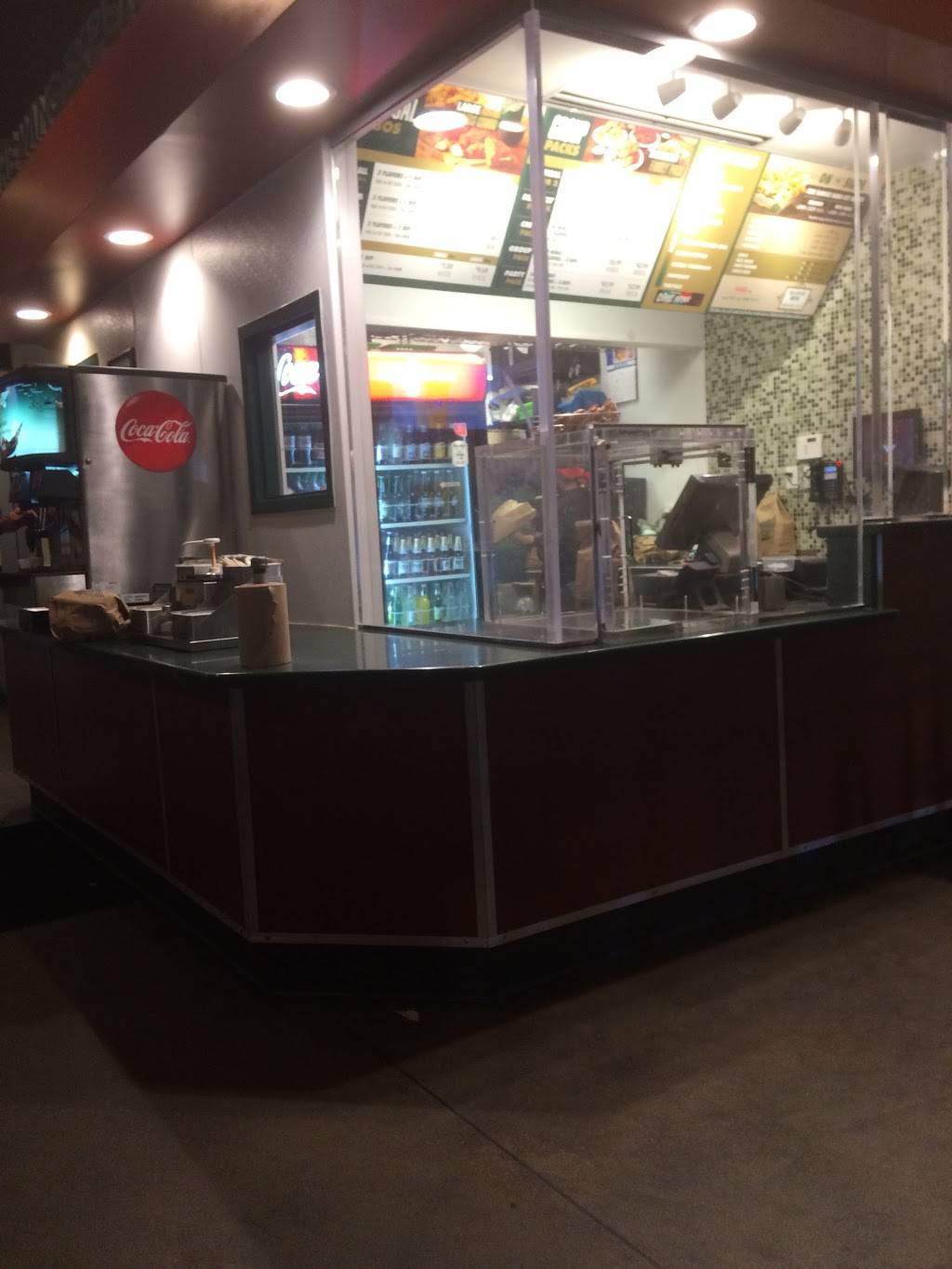 Wingstop | restaurant | 4767 Vista Wood Blvd, Dallas, TX 75232, USA | 2143749464 OR +1 214-374-9464