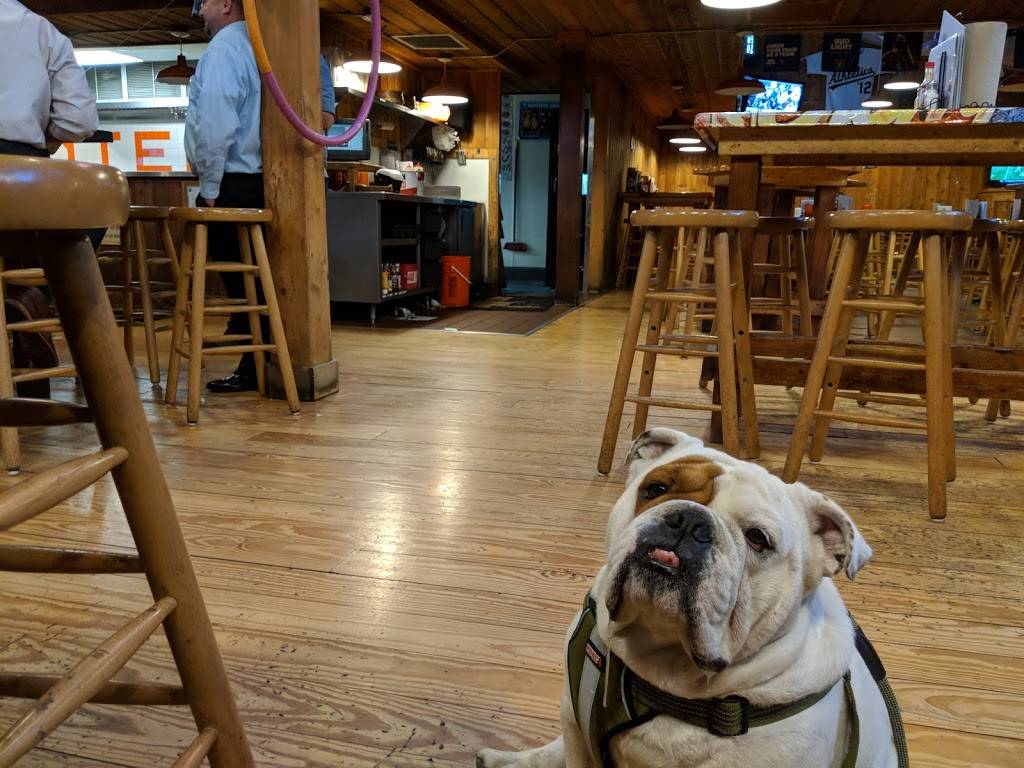 Hooters | restaurant | 7944 Dublin Blvd, Dublin, CA 94568, USA | 9258299468 OR +1 925-829-9468