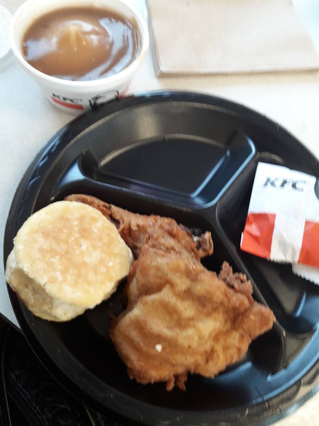 KFC | restaurant | 3655 Aramingo Ave, Philadelphia, PA 19134, USA | 2155331844 OR +1 215-533-1844