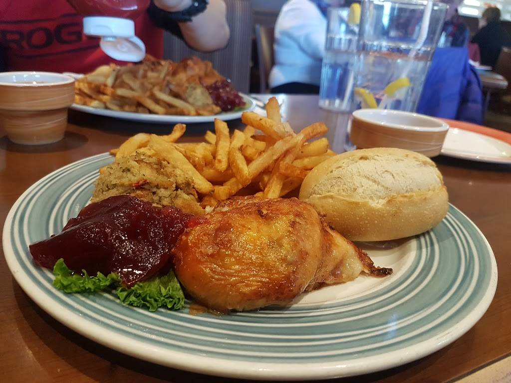 Swiss Chalet | restaurant | 101 Queensway East, Simcoe, ON N3Y 4M5, Canada | 5194282878 OR +1 519-428-2878