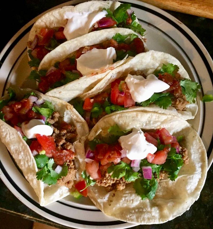 Kellys Katering | restaurant | On The Corner Of 177th, Central Park Ave, Country Club Hills, IL 60478, USA | 7088583262 OR +1 708-858-3262