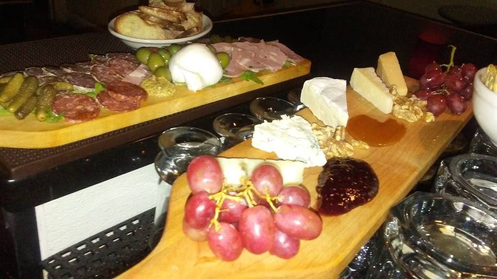 840 Wine Bar & Cocktail Lounge | night club | 840 Brewster Ave, Redwood City, CA 94063, USA | 6503640840 OR +1 650-364-0840