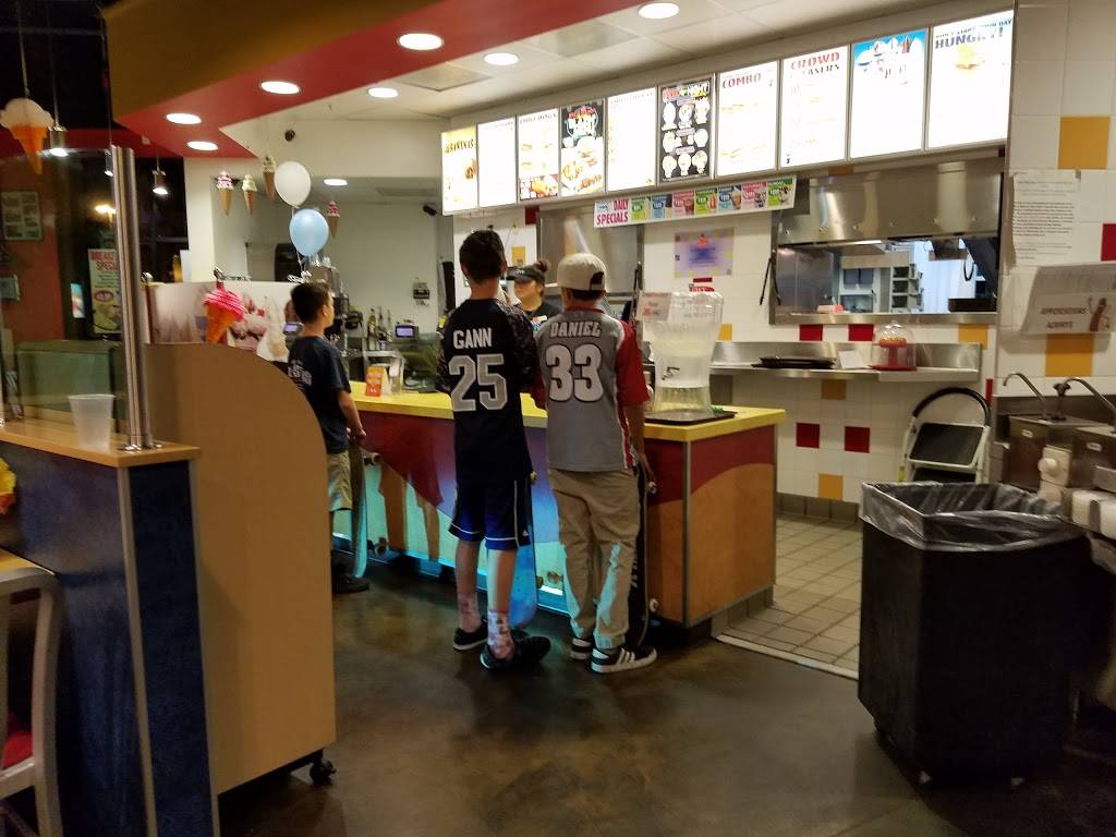 Wienerschnitzel | restaurant | 4111 Woodruff Ave, Lakewood, CA 90713, USA | 5624252535 OR +1 562-425-2535