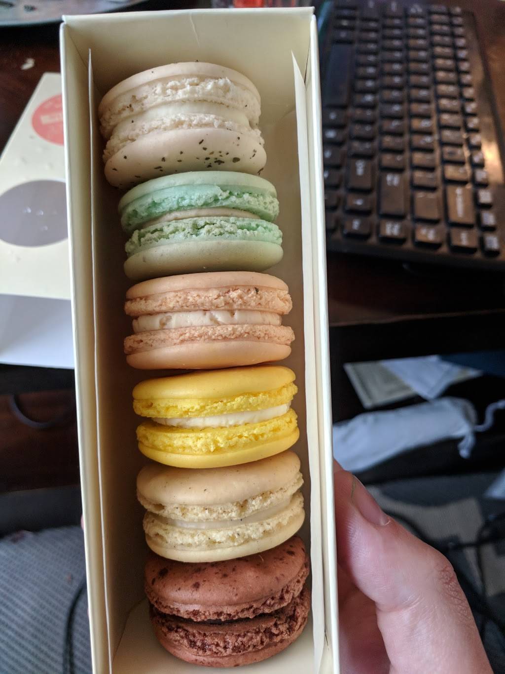 Caramel French Patisserie | restaurant | 235 Elm St, Somerville, MA 02144, USA | 6179966802 OR +1 617-996-6802