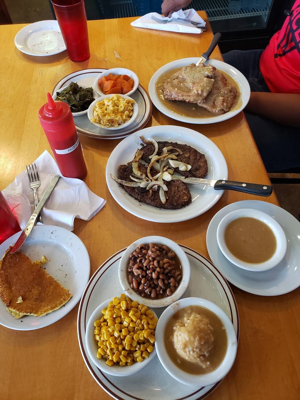 Soul Food Cafe | restaurant | 7320 S Rainbow Blvd #112, Las Vegas, NV 89118, USA | 7029989780 OR +1 702-998-9780