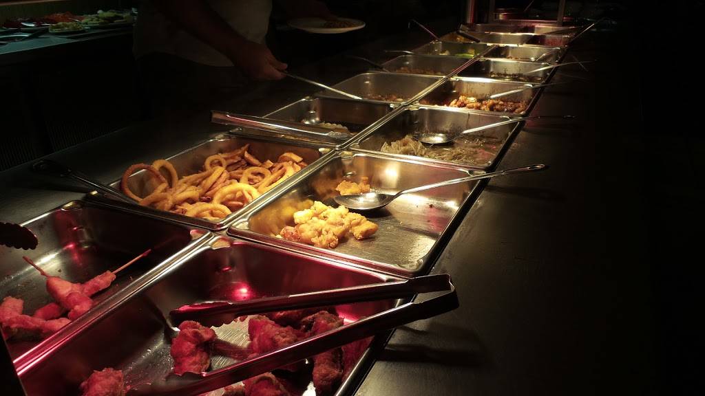 Lachute Holiday | restaurant | 526 Rue Principale, Lachute, QC J8H 1Y7, Canada | 4505625297 OR +1 450-562-5297