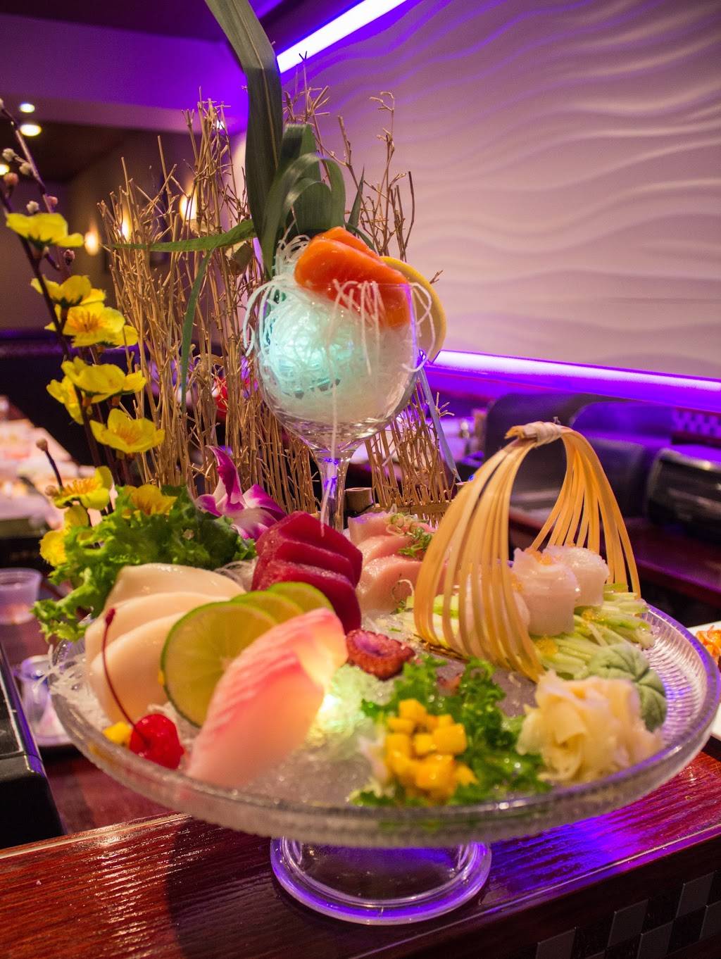 Murasaki Japanese & Thai | restaurant | 475 E Uwchlan Ave, Chester Springs, PA 19425, USA | 4843418362 OR +1 484-341-8362