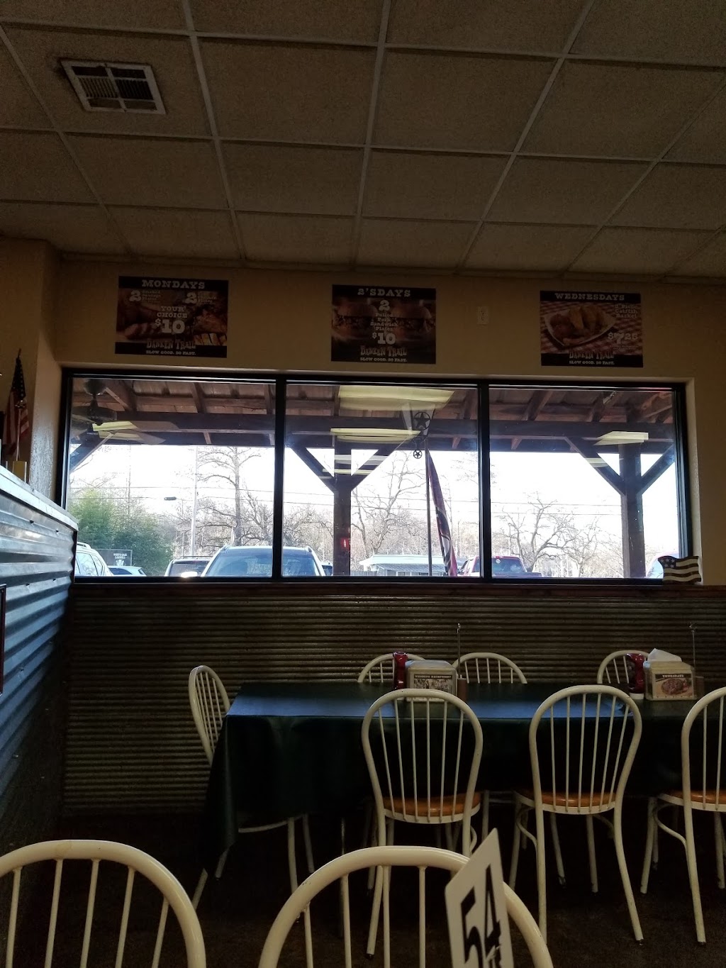 Danken Trail B-B-Q | restaurant | 7712 Desiard Street, Monroe, LA 71203, USA | 3183430773 OR +1 318-343-0773