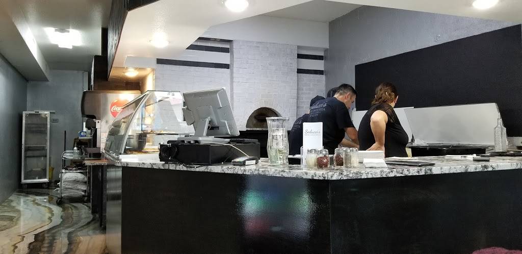 Salucci’s Brick Oven Pizza | restaurant | 38 S Atlantic Ave, Cocoa Beach, FL 32931, USA | 3216132304 OR +1 321-613-2304