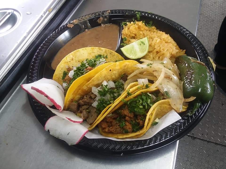 Walking Sombrero Tacos/ food truck | restaurant | Meridian speedway, 335S S Main St #2971, Meridian, ID 83642, USA | 2088674255 OR +1 208-867-4255