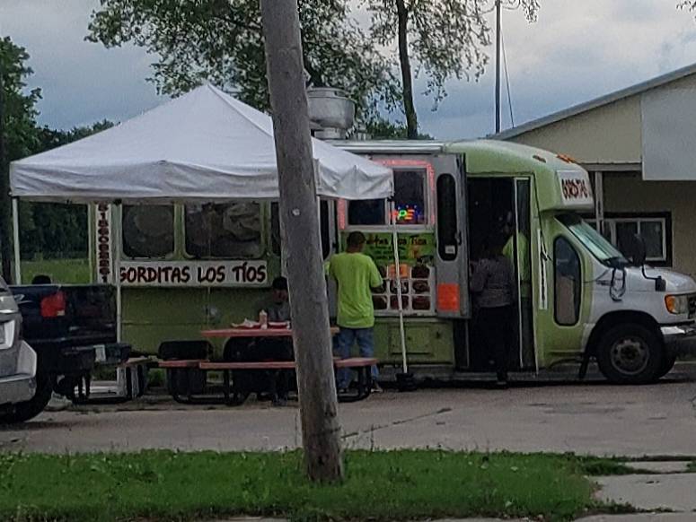 Gorditos Los Tios Mexican Food Truck | restaurant | 1796 SE 14th St, Des Moines, IA 50320, USA | 5156082261 OR +1 515-608-2261