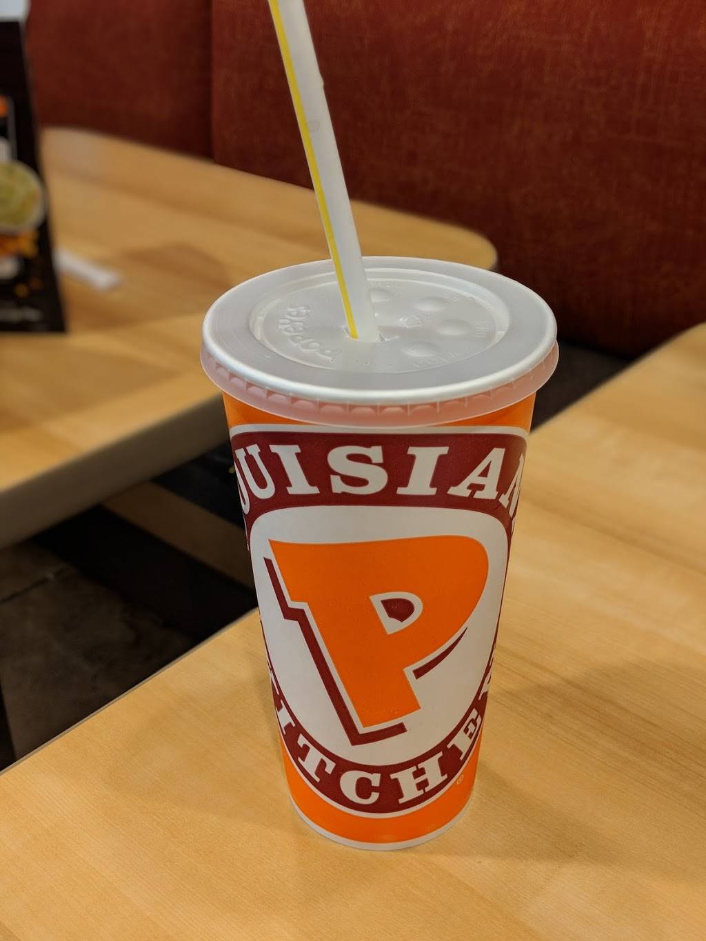 Popeyes Louisiana Kitchen | restaurant | 8669 Philadelphia Rd, Rosedale, MD 21237, USA | 4435590856 OR +1 443-559-0856