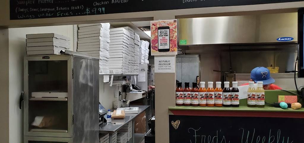 St Louis Pizza & Wings | restaurant | 4237 Bayless Ave, St. Louis, MO 63123, USA | 3145446161 OR +1 314-544-6161