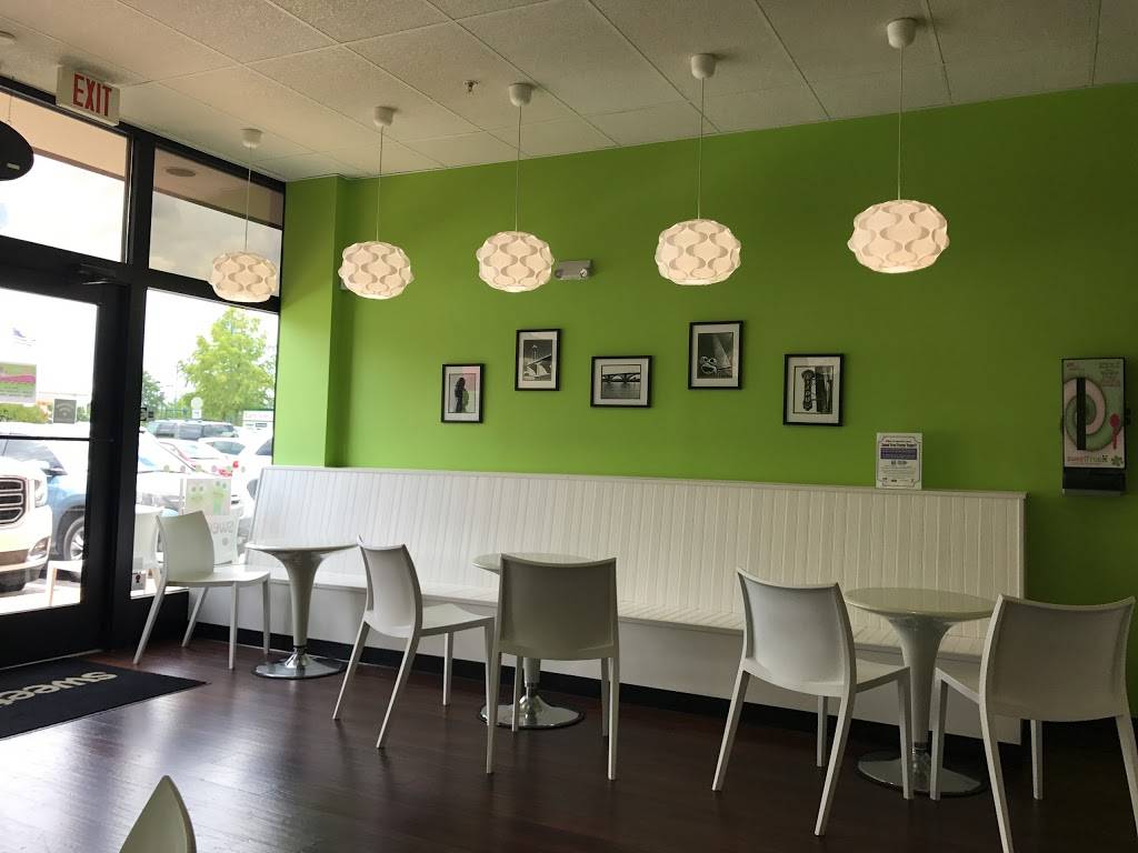 Sweet Frog Knoxville, Premium Frozen Yogurt | restaurant | 10901 Parkside Dr # 102, Knoxville, TN 37934, USA | 8652884242 OR +1 865-288-4242