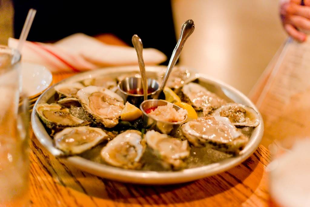 Ivy City Smokehouse | restaurant | 1356 Okie St NE, Washington, DC 20002, USA | 2025293300 OR +1 202-529-3300