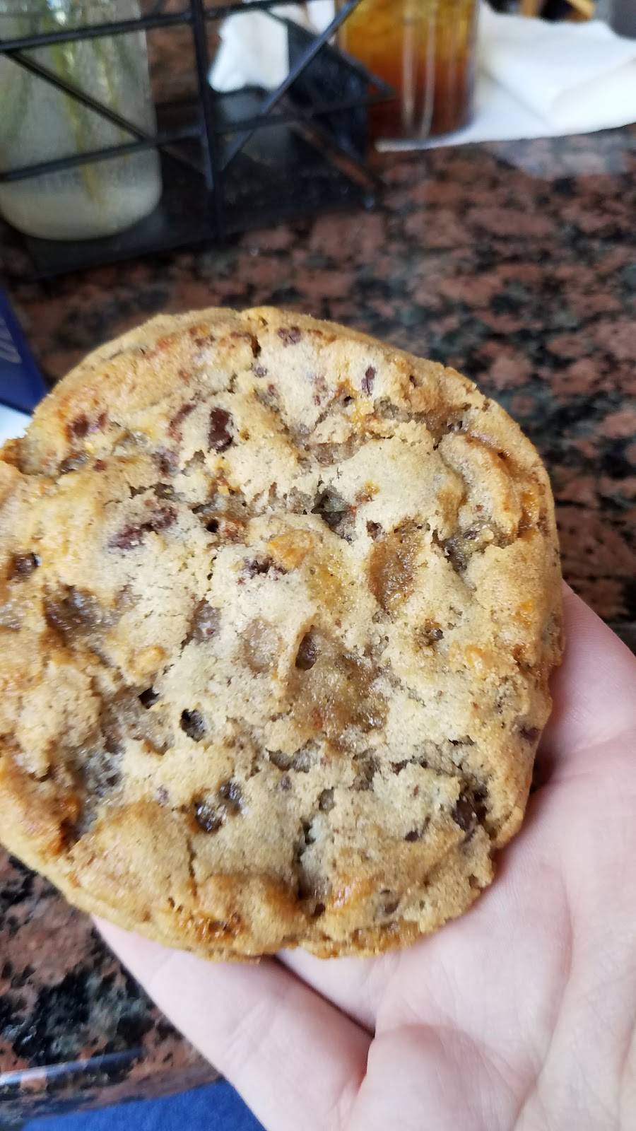 Monarch Cafe and Fresh Food Store | restaurant | 498 Howard St, Spartanburg, SC 29303, USA | 8647072223 OR +1 864-707-2223