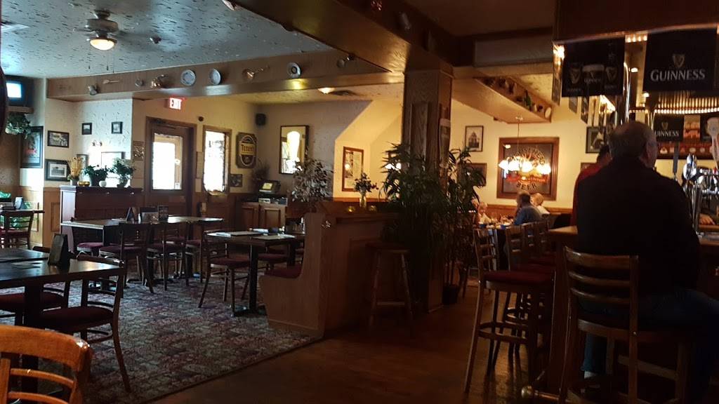 The Cat & The Fiddle Lindsay | restaurant | 49 William St N, Lindsay, ON K9V 3Z9, Canada | 7058784312 OR +1 705-878-4312